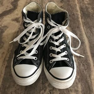 Black Hi-Top Converse